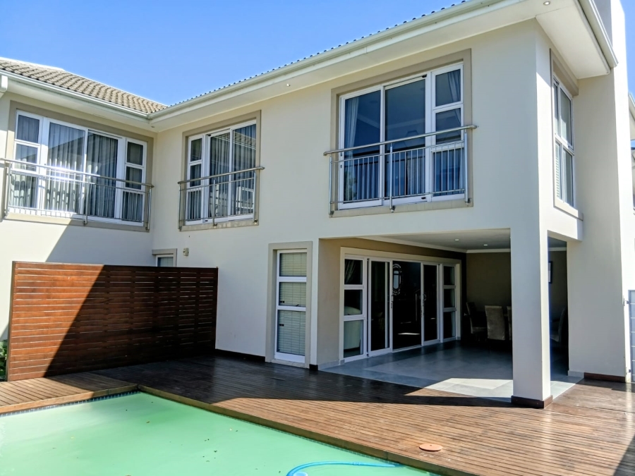 5 Bedroom Property for Sale in Beacon Bay Eastern Cape